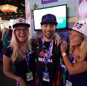 Meet your Posher, Joe